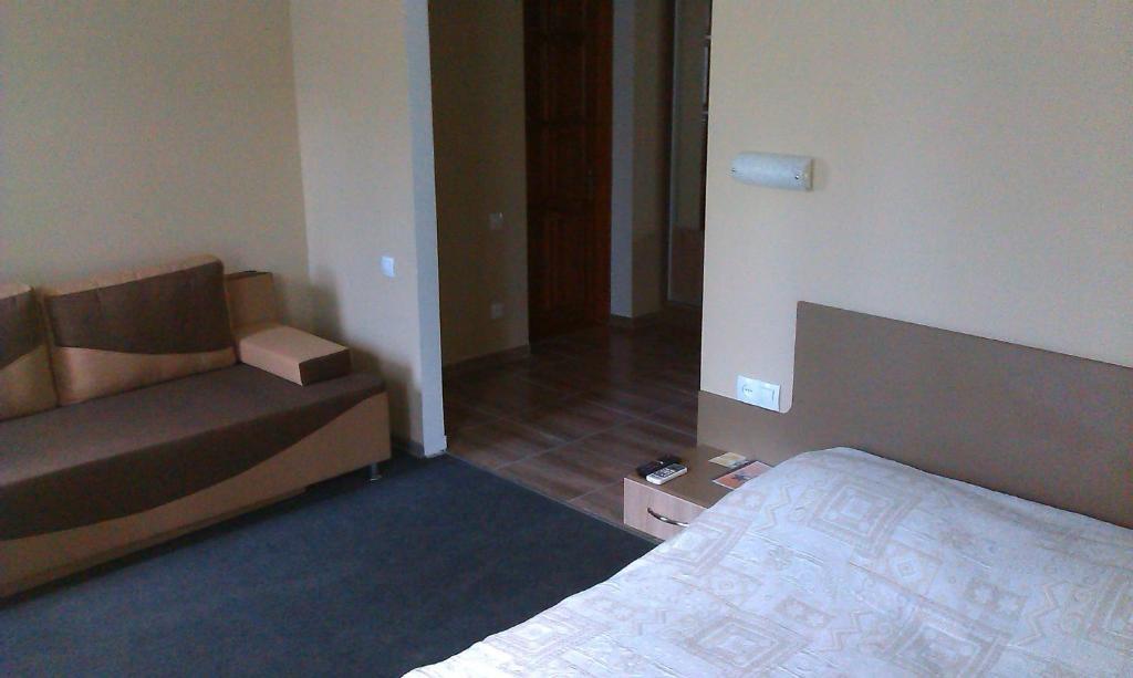 Yuzhniy Dvorik Aparthotel Odesa Room photo